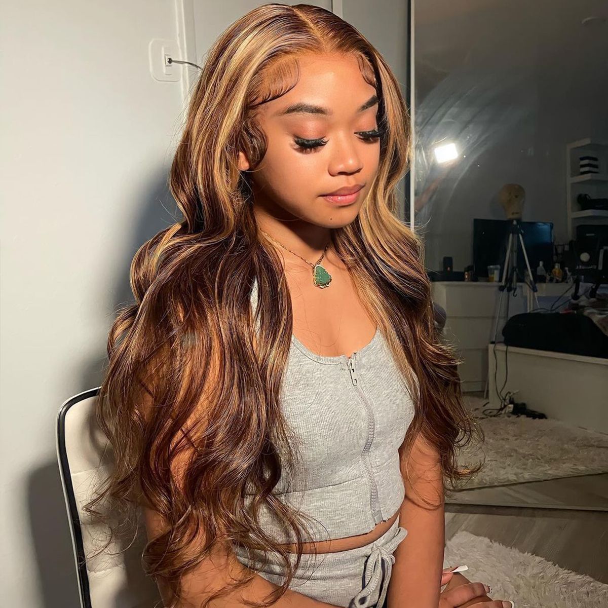 Body Wave Closure Wig, 4x4 Lace, P4/27 Highlight - Lace Avenue Hair 2